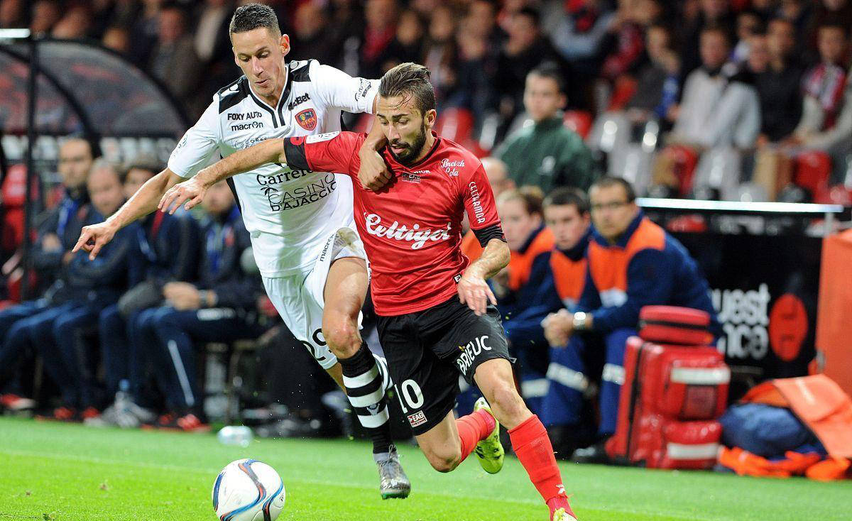 巴黎FC客场不敌里尔，遭遇失利