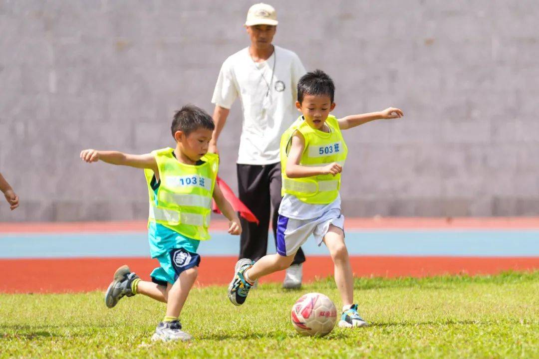 B体育体育链接-球星们展开激烈角逐,带给观众精彩体验