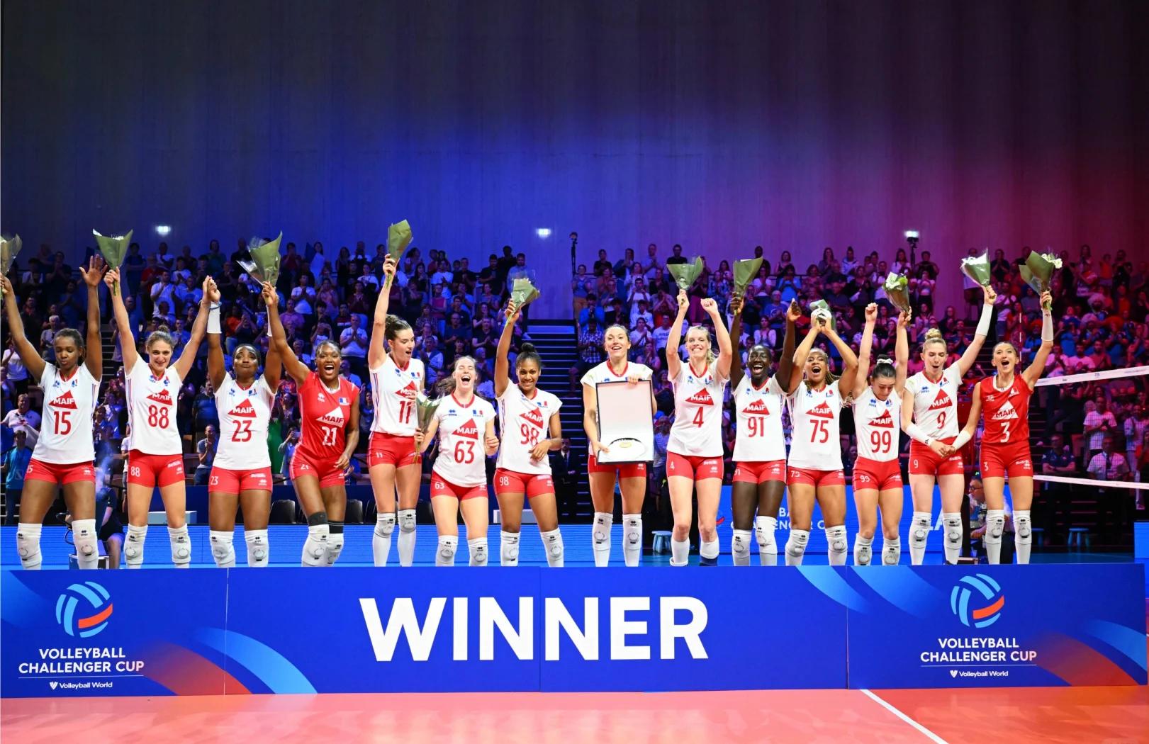 法国女足备战奥运会，力争争夺奖牌