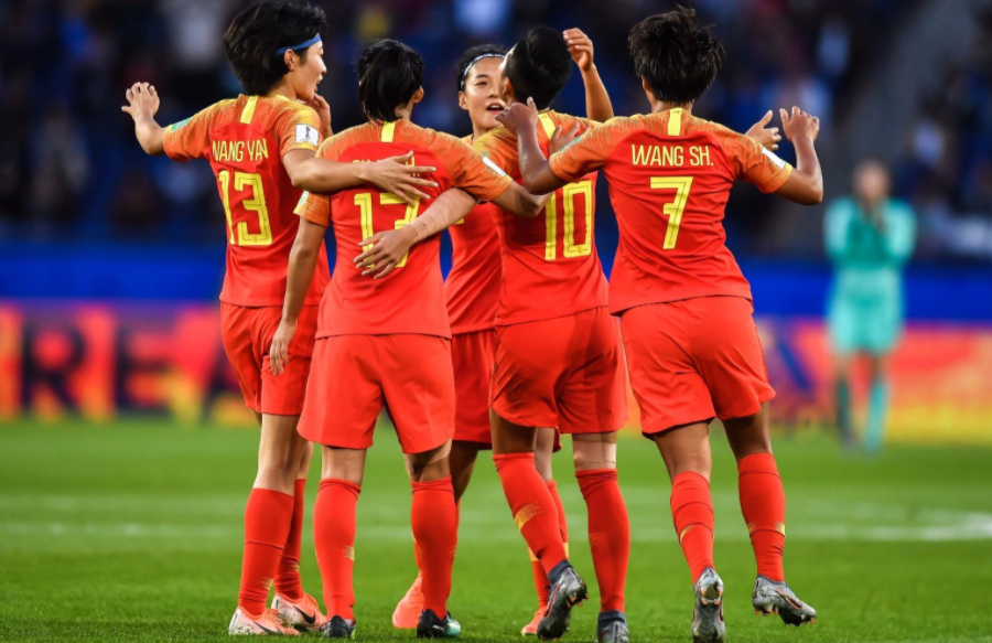 B体育体育官方登录入口-包含精神抖擞!中国女足展现比赛决心的词条