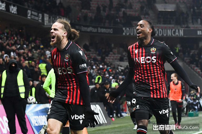 B体育体育网址-兰斯主帅公开承诺改善球队状态,打造强队的简单介绍