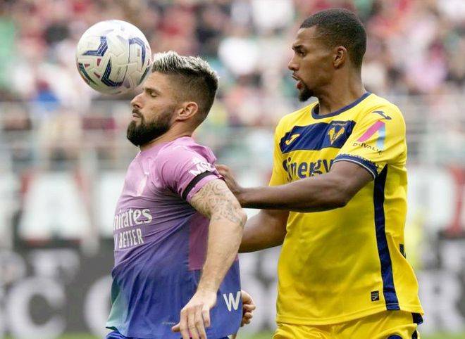 包含意甲赛场异军突起,球员表现引人瞩目的词条 包含意甲赛场异军突起,球员表现引人瞩目的词条