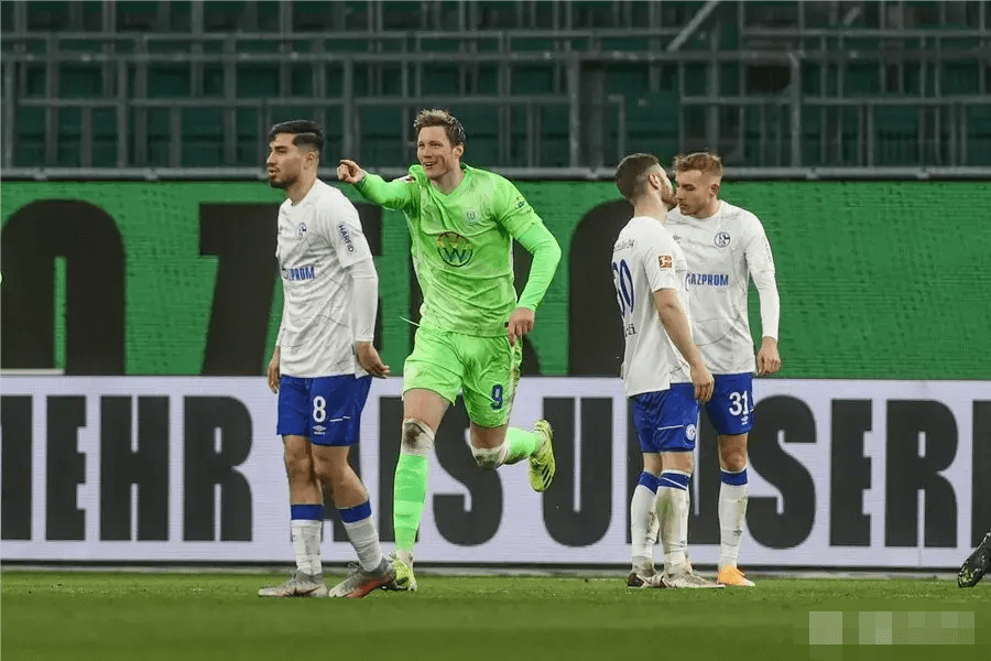 B体育体育平台-沃尔夫斯堡队取得客场胜利，提振气势的简单介绍