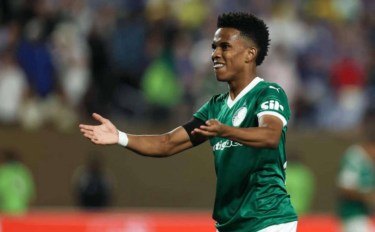 切尔西年轻球员崭露头角,成为球队未来希望 切尔西年轻球员崭露头角,成为球队未来希望