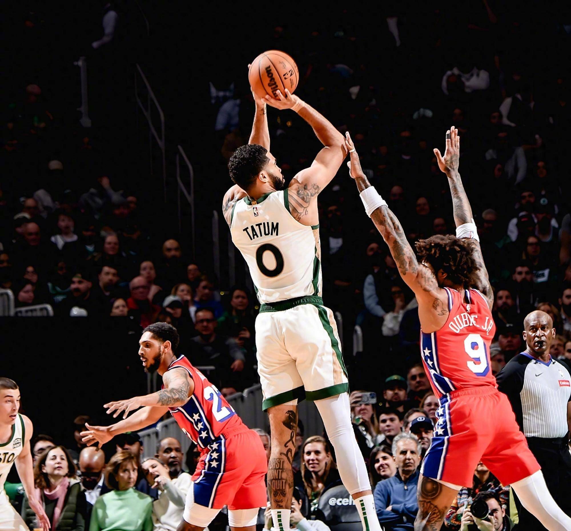 B体育体育官方-凯尔特人继续战胜老鹰,取得九连胜