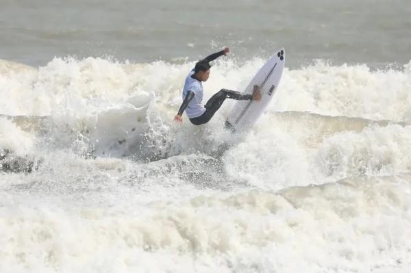 B体育体育官方-奥地利冲浪选手表现出色,获得好成绩的简单介绍